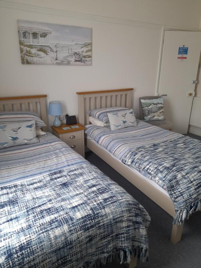 South Rising Guest House Poole Dış mekan fotoğraf