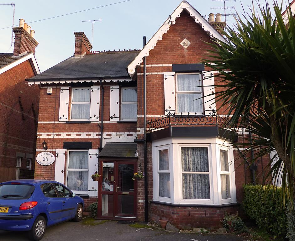South Rising Guest House Poole Dış mekan fotoğraf