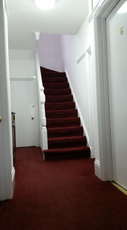 South Rising Guest House Poole Dış mekan fotoğraf